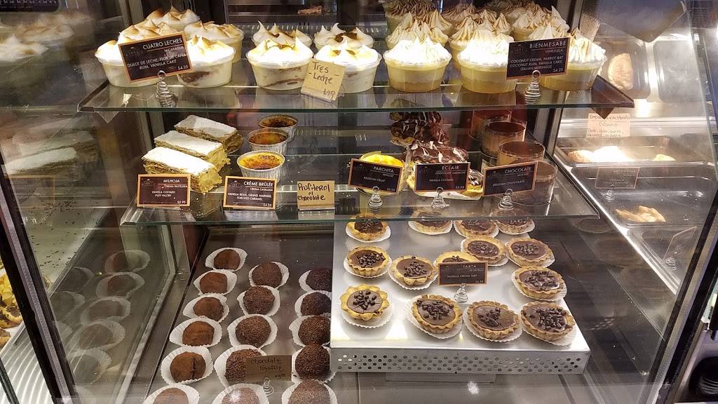 Empanada Harrys Bakery & Cafe | restaurant | 4009 SW 152nd Ave, Miami, FL 33185, USA | 7863133888 OR +1 786-313-3888