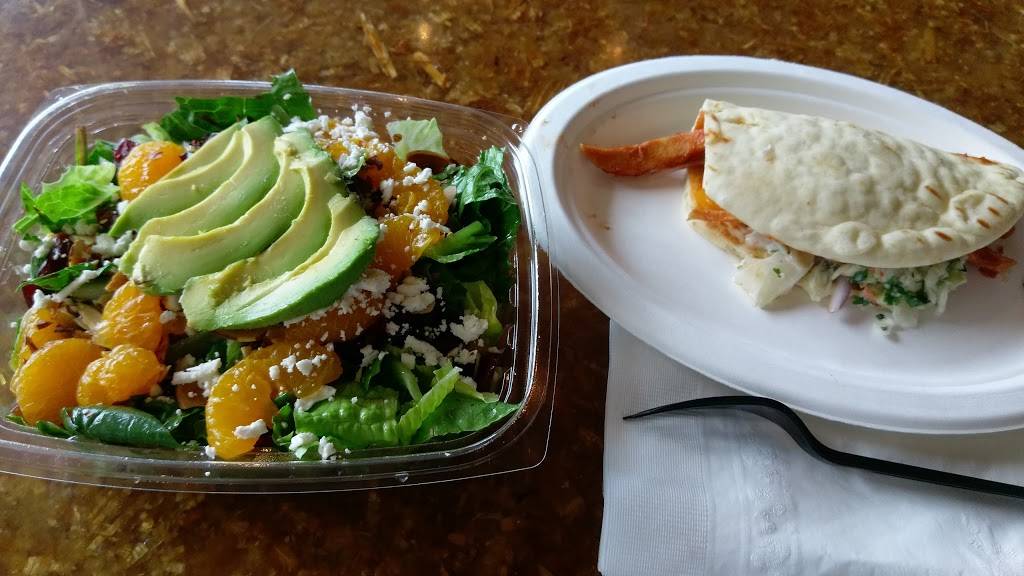 Croutons | restaurant | 400 Rupertus Ln, La Jolla, CA 92093, USA | 8584500240 OR +1 858-450-0240