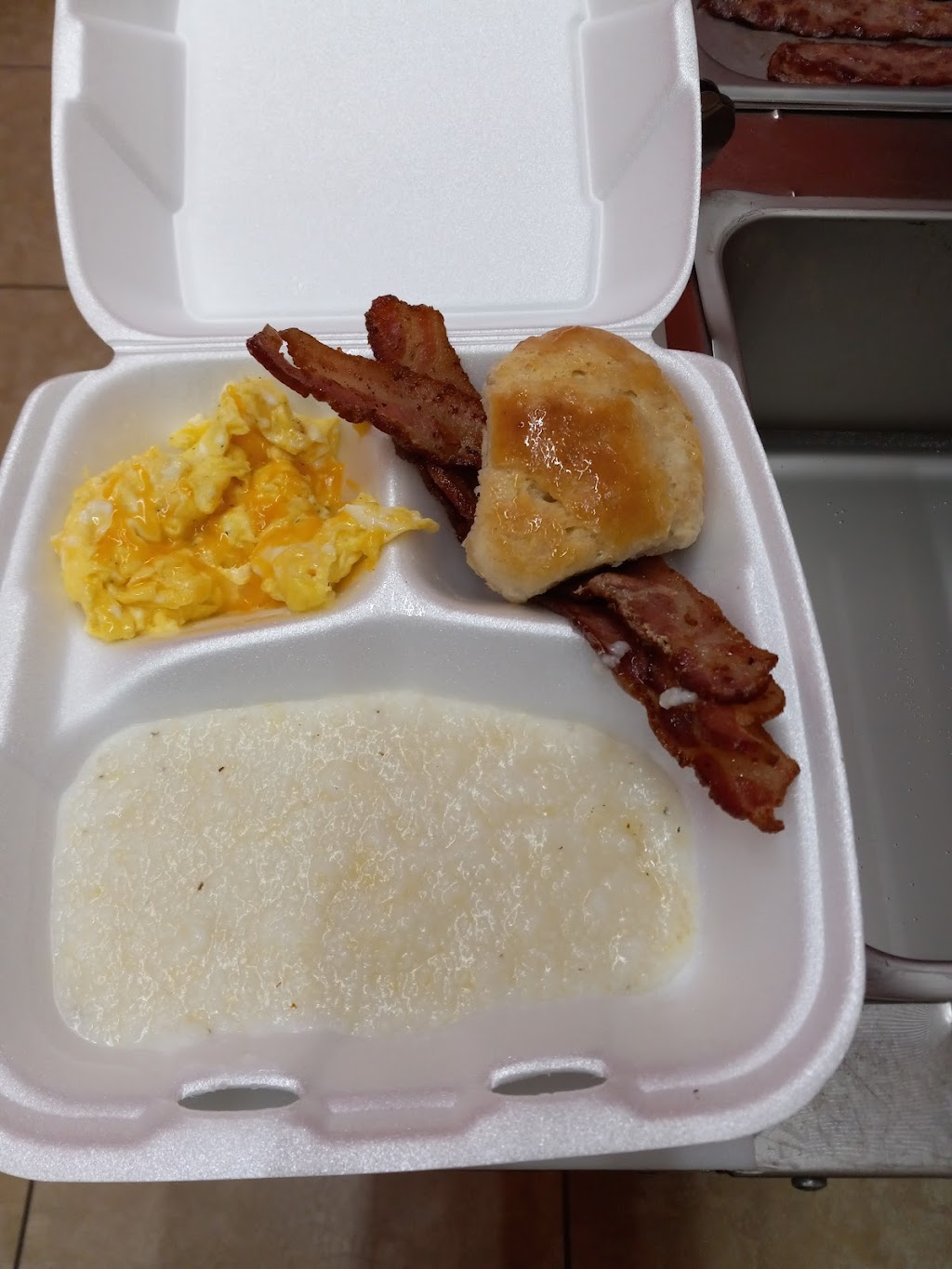 Ma Dukes Kitchen | restaurant | 808 McDonough Blvd SE, Atlanta, GA 30315, USA | 6787242039 OR +1 678-724-2039