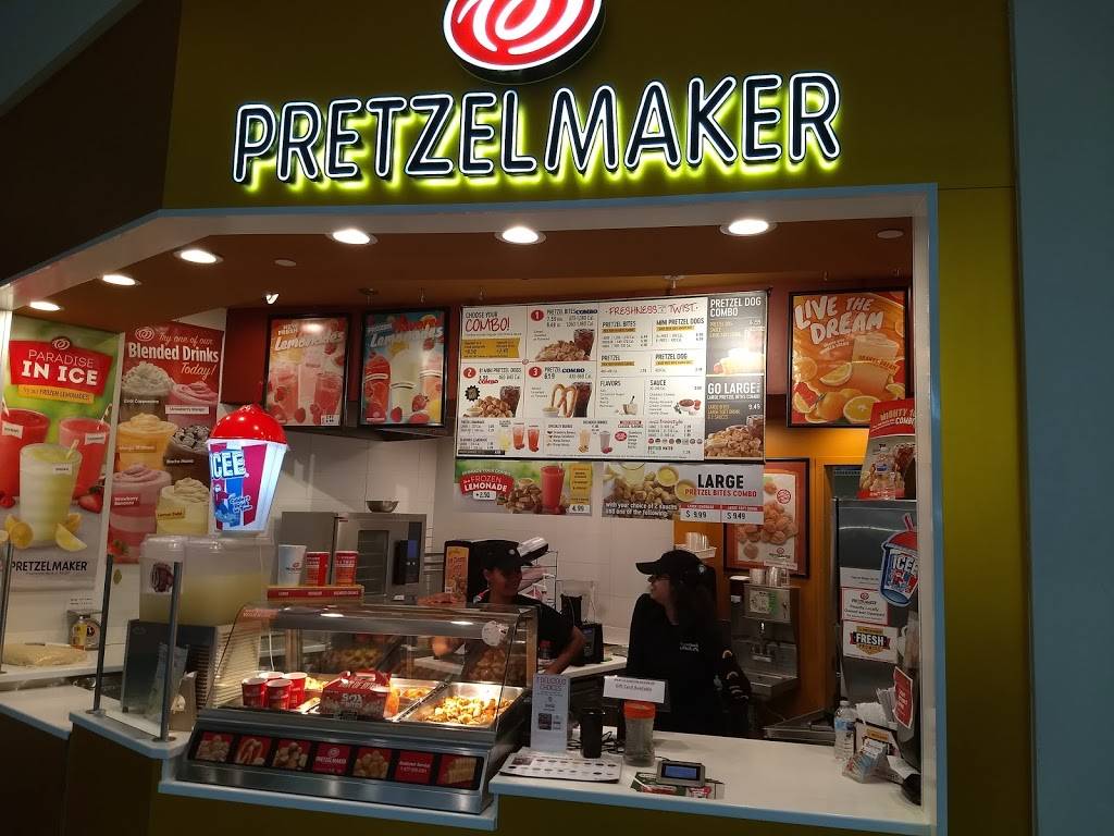 Pretzelmaker | restaurant | 463 Brandon Town Center Dr, Brandon, FL 33511, USA | 8136542724 OR +1 813-654-2724