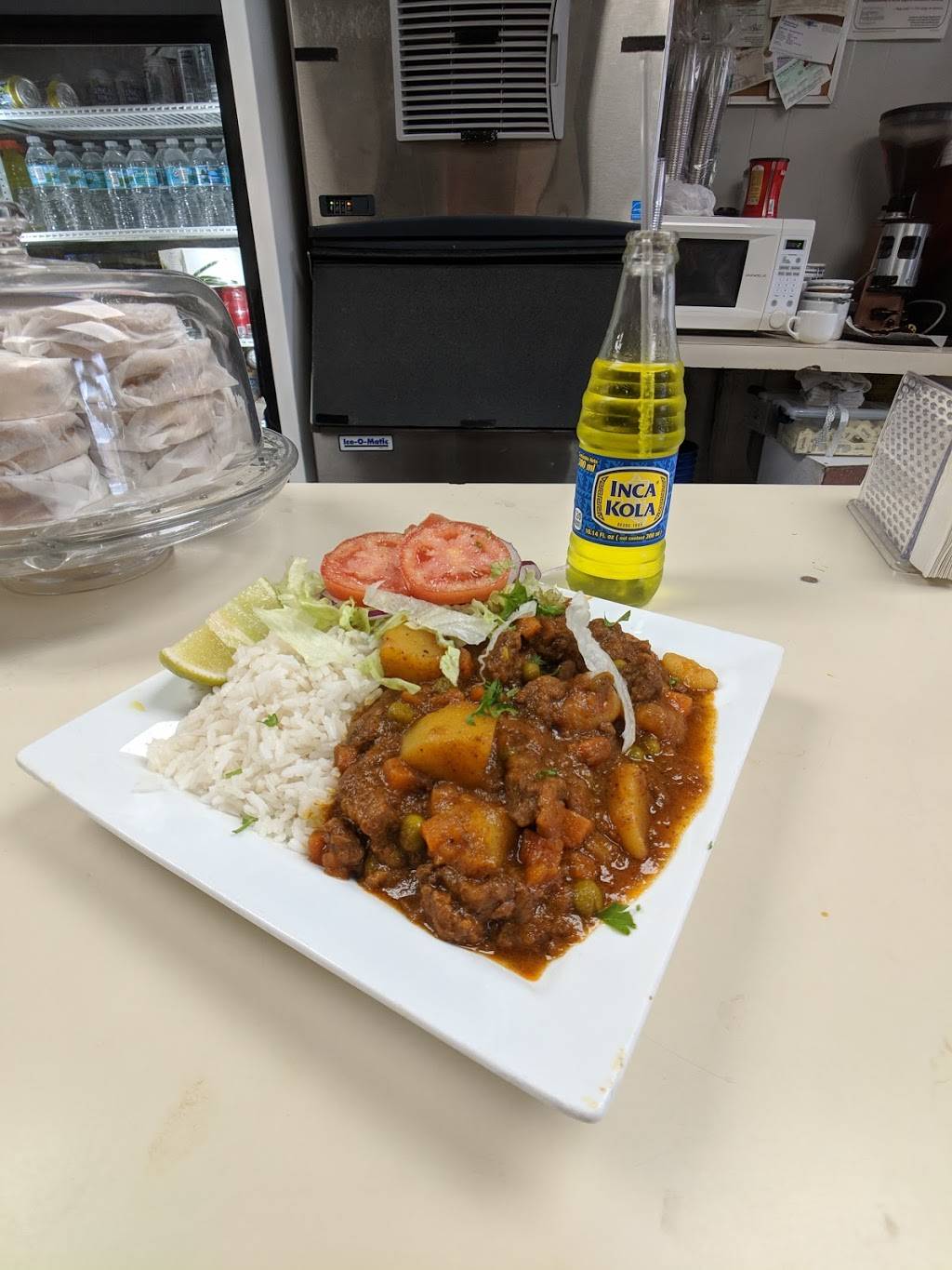 Ranchito Mi Peru 2 | restaurant | 2102 NW 22nd Ct, Miami, FL 33142, USA | 3056356030 OR +1 305-635-6030