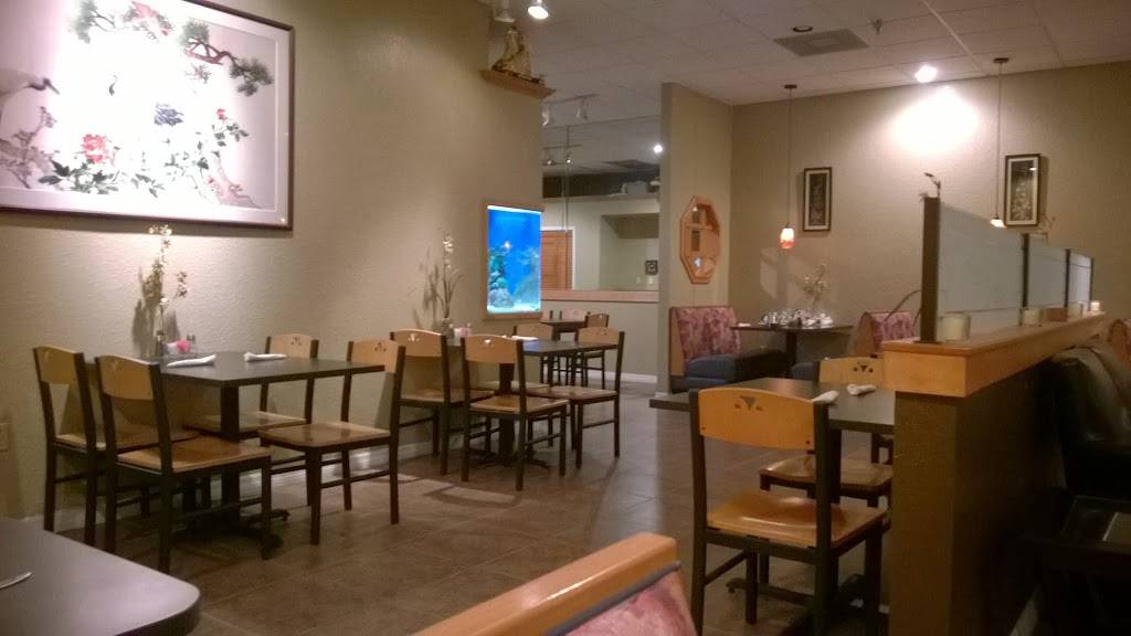 Dragon City | restaurant | 2200 Winter Springs Blvd, Oviedo, FL 32765, USA | 4073598085 OR +1 407-359-8085