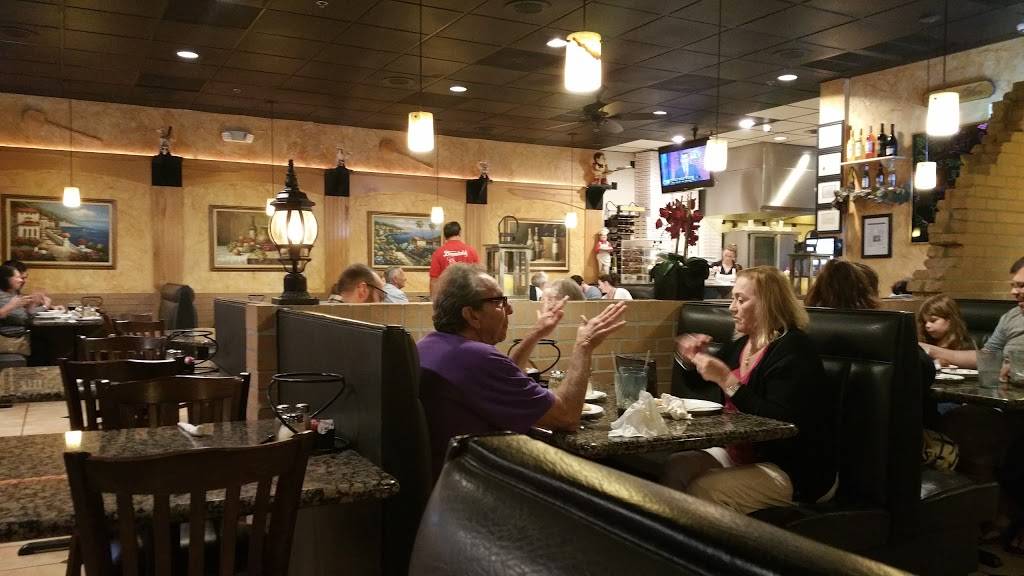 Dominics III | restaurant | 6566 Hypoluxo Rd, Lake Worth, FL 33467, USA | 5616411110 OR +1 561-641-1110