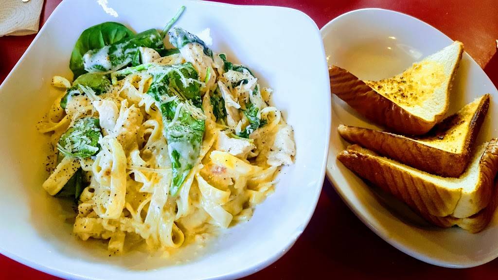 Lolas on the River | restaurant | 1504 Rainbow Dr B, Gadsden, AL 35901, USA | 2564674109 OR +1 256-467-4109