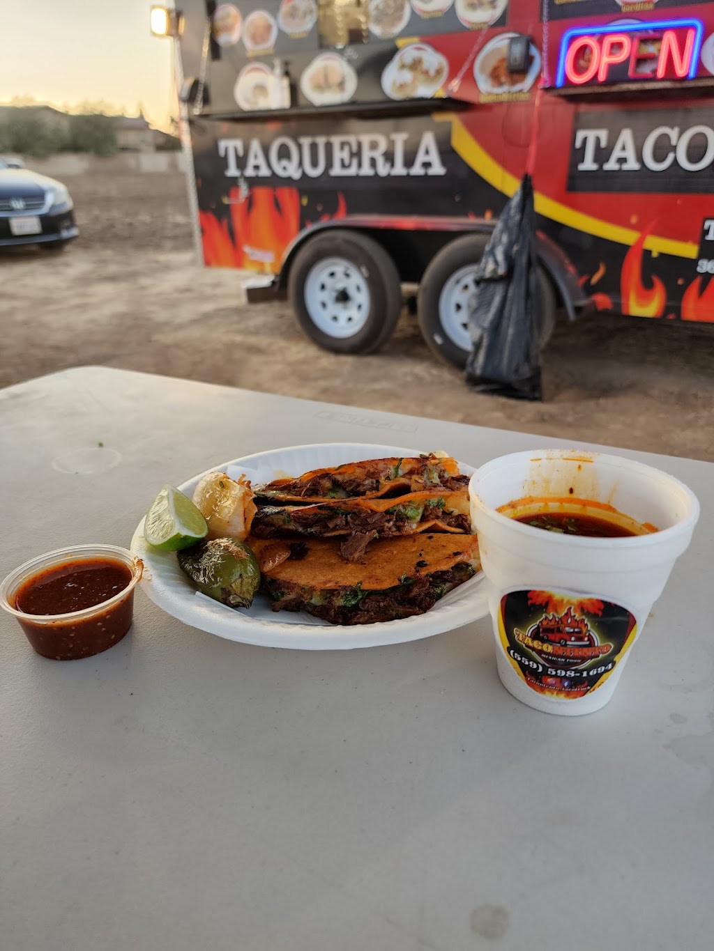 Tacontento | restaurant | 2598 S Elm Ave, Fresno, CA 93706, USA | 5595981694 OR +1 559-598-1694