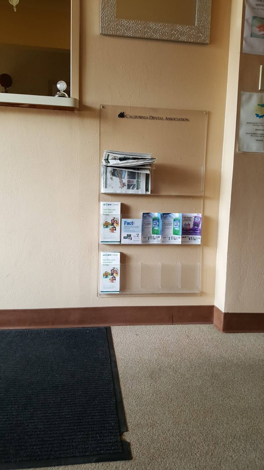 Pizza Factory | restaurant | 250 E Antelope Ave, Woodlake, CA 93286, USA | 5595643348 OR +1 559-564-3348