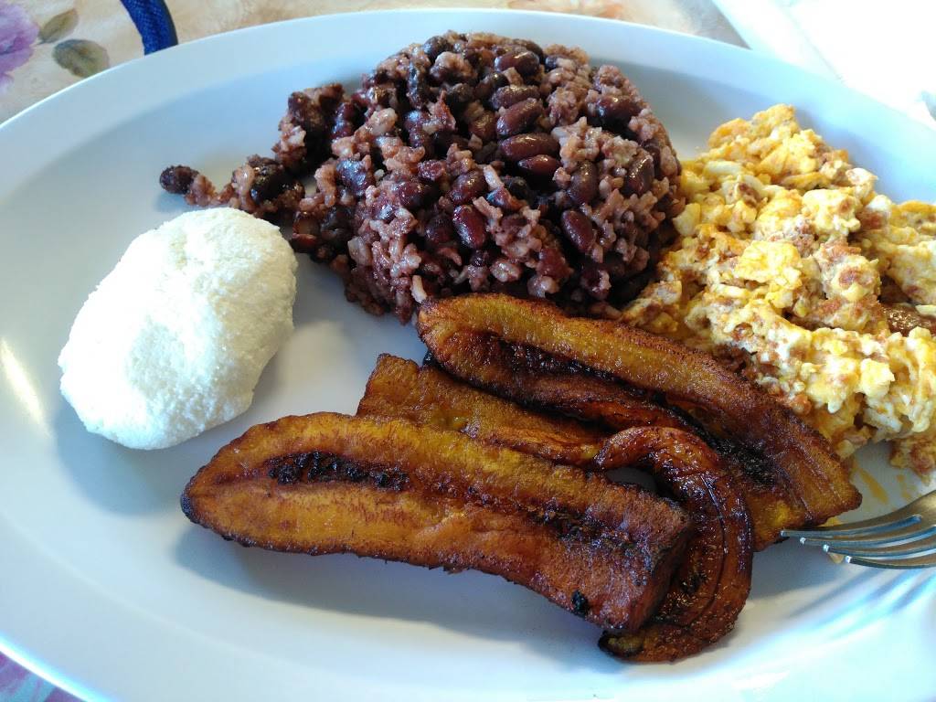 Dona Blanca | restaurant | 848 E Ave K, Lancaster, CA 93535, USA | 6619490139 OR +1 661-949-0139