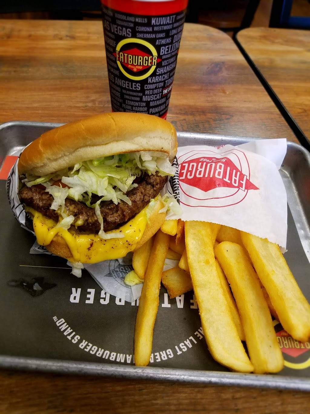Fatburger | restaurant | 26906 The Old Rd, Valencia, CA 91355, USA | 6612902523 OR +1 661-290-2523