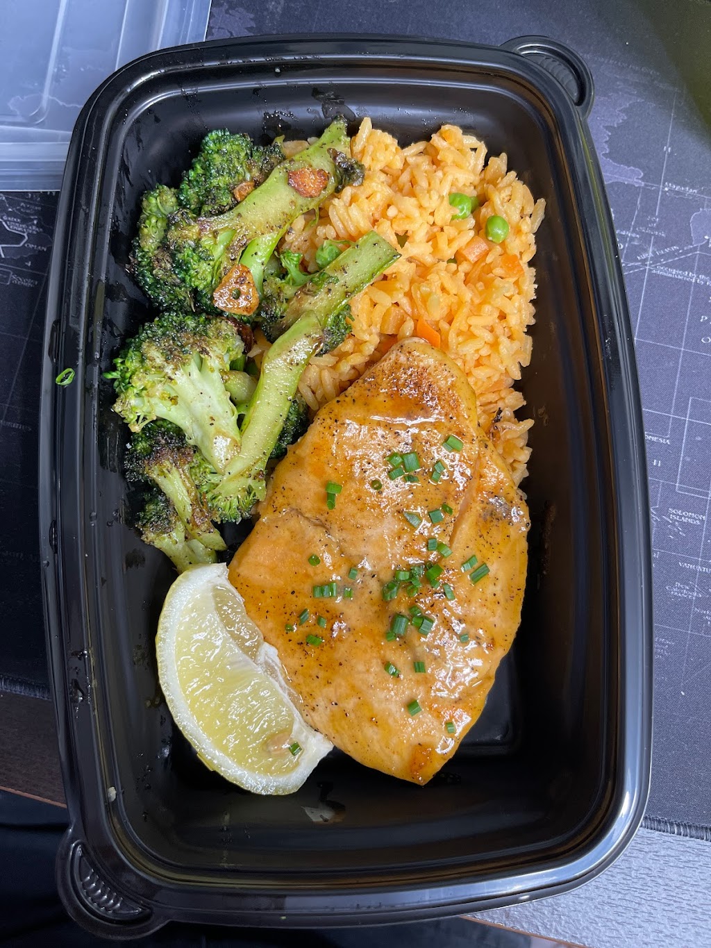 Mustard Seed Kitchen | restaurant | 49 E Cermak Rd, Chicago, IL 60616, USA | 3123260062 OR +1 312-326-0062