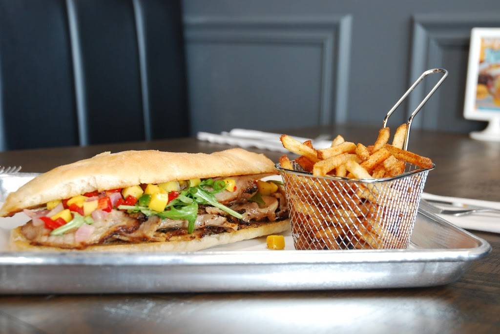 That COZY Restaurant | restaurant | 7700 N Wickham Rd #101, Melbourne, FL 32940, USA | 3214253197 OR +1 321-425-3197