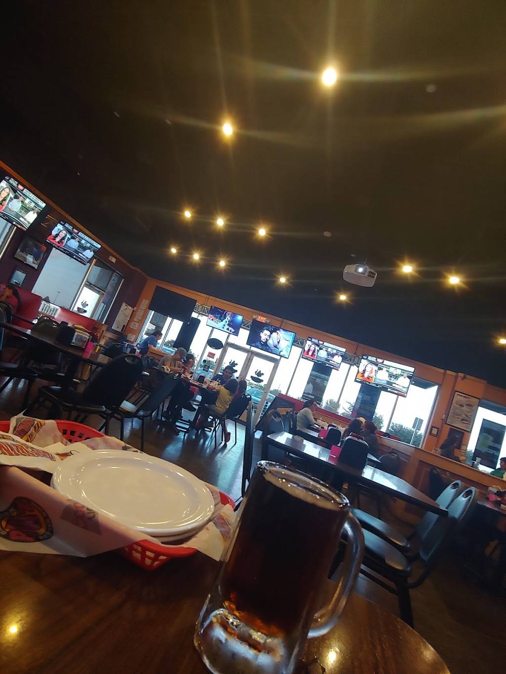 BreWingZ Restaurant and Bar | restaurant | 24445 Katy Fwy #500, Katy, TX 77494, USA | 2813949994 OR +1 281-394-9994