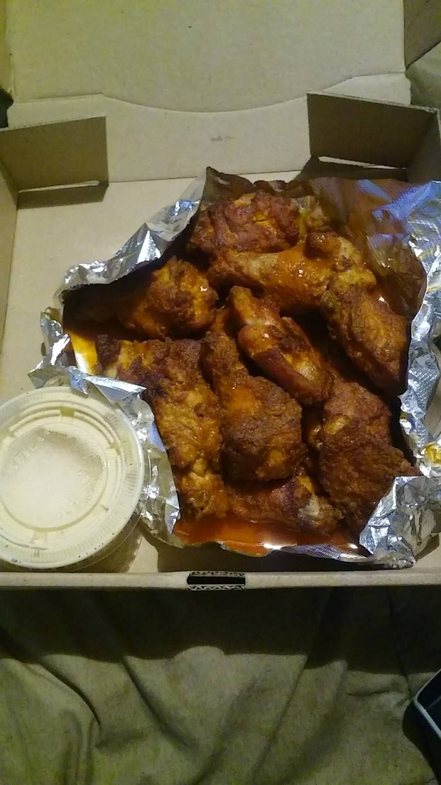 Pizza Patron | meal takeaway | 8928 E RL Thorton Fwy #110, Dallas, TX 75228, USA | 2143279191 OR +1 214-327-9191