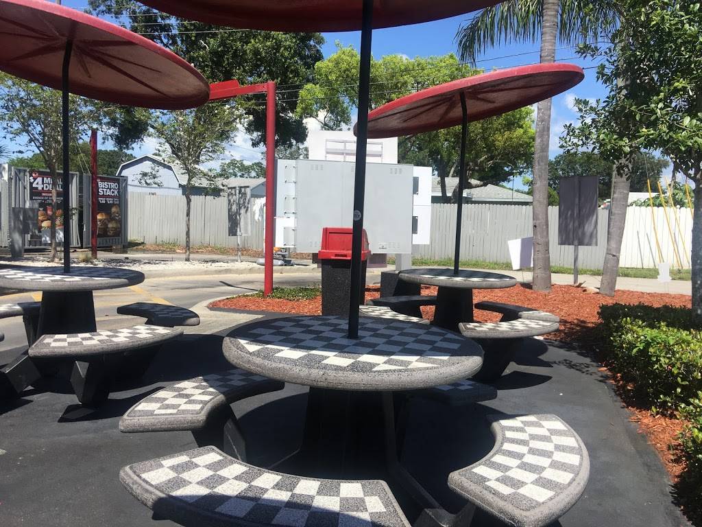 Checkers | restaurant | 1877 N Highland Ave, Clearwater, FL 33755, USA | 7274468195 OR +1 727-446-8195