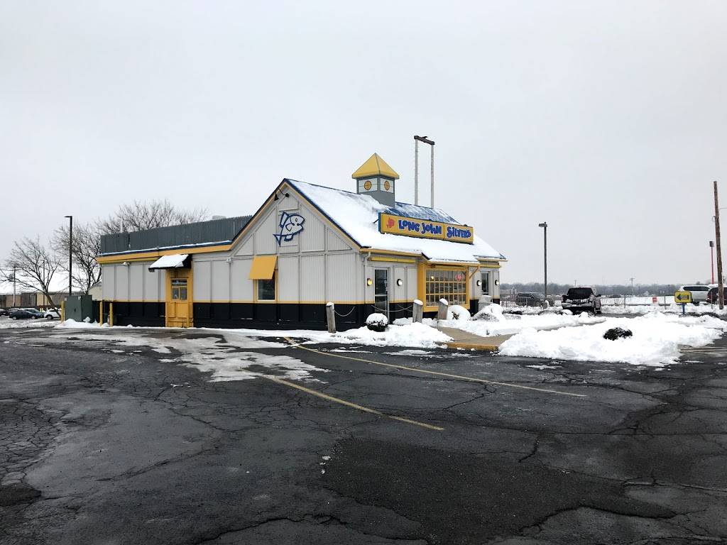 Long John Silvers | restaurant | 7419 Tylersville Rd, West Chester Township, OH 45069, USA | 5137777702 OR +1 513-777-7702