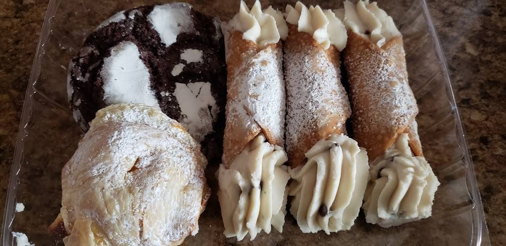 Colangelos | bakery | 207 21st St, Pittsburgh, PA 15222, USA | 4122817080 OR +1 412-281-7080