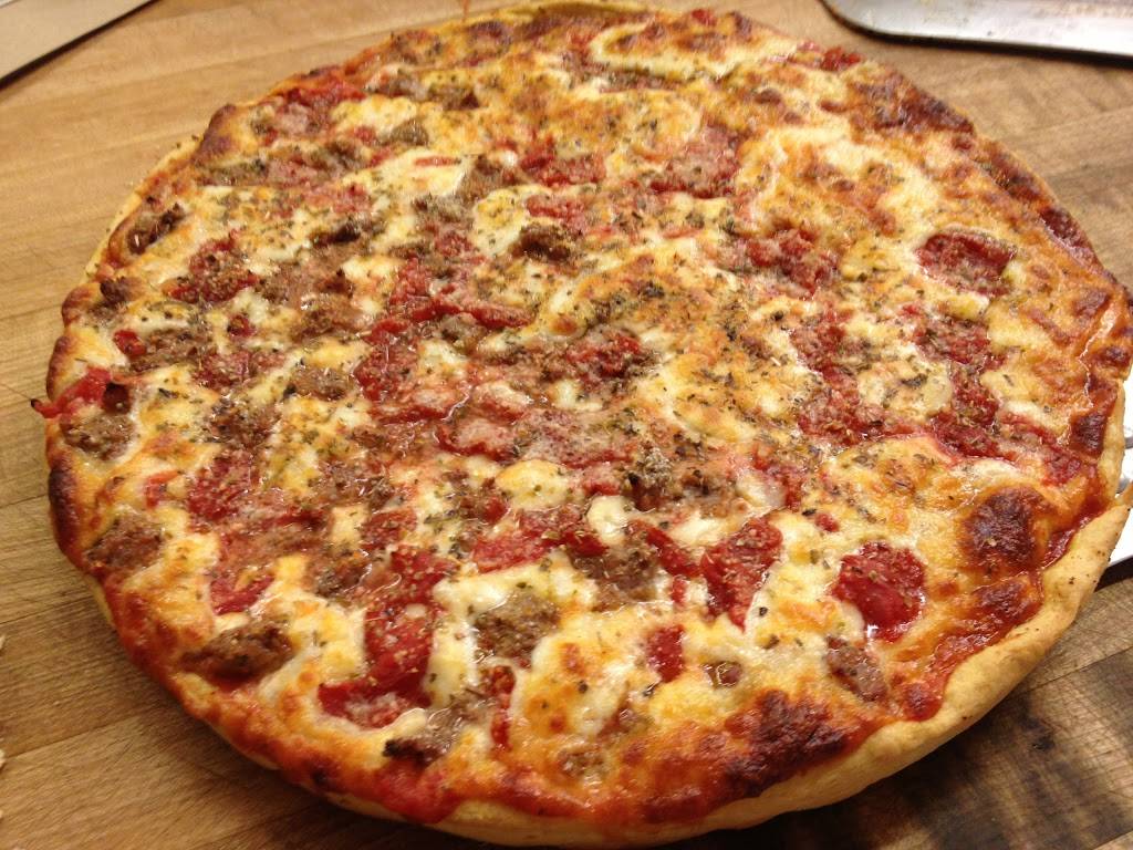 Franks Pizzeria & Restaurant | restaurant | 6506 W Belmont Ave, Chicago, IL 60634, USA | 7732832564 OR +1 773-283-2564