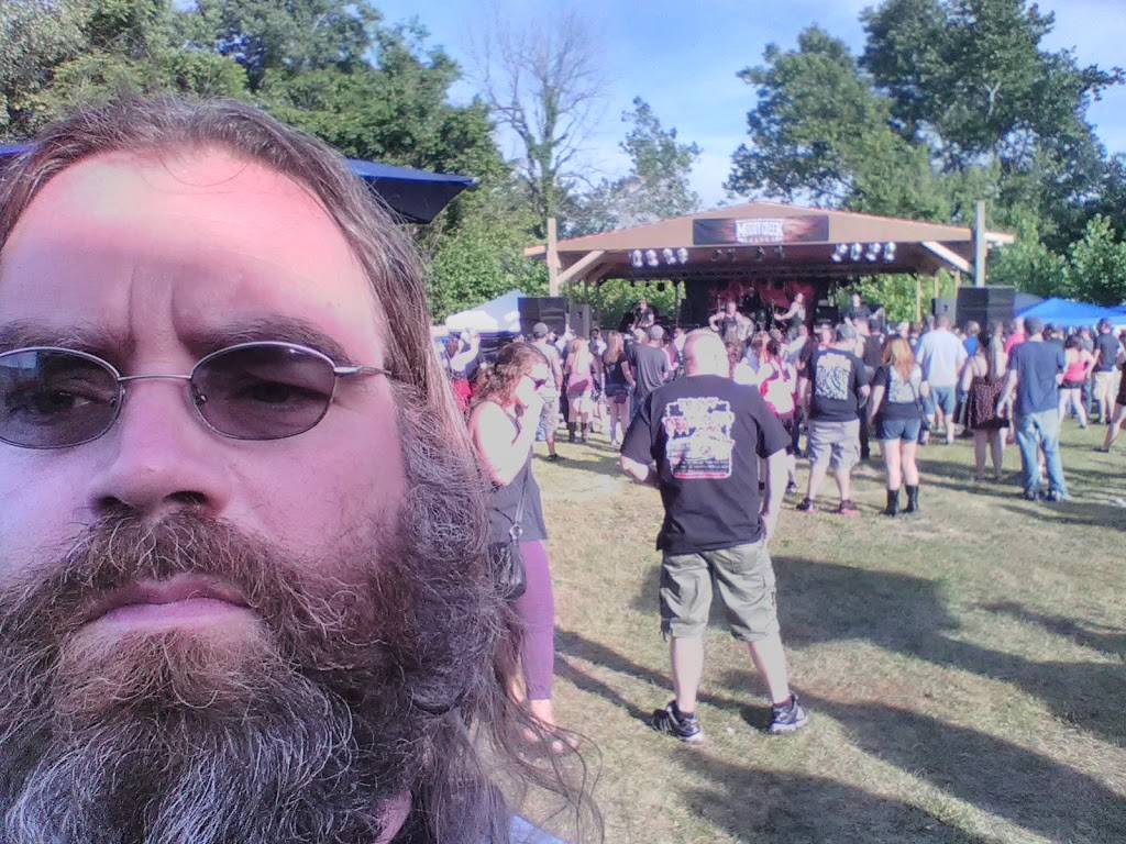 Muddy Creek Saloon | restaurant | 1314 Hebron Rd, Heath, OH 43056, USA | 7405220067 OR +1 740-522-0067