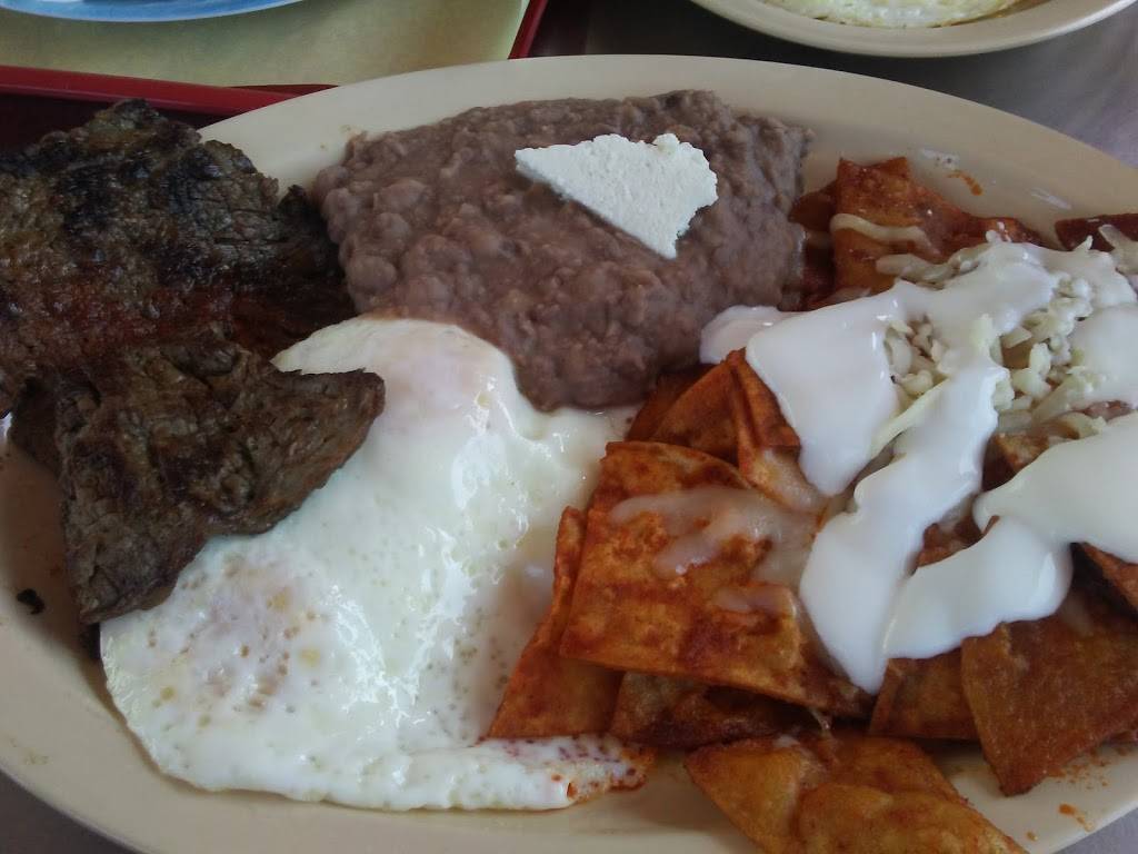 Hit the Spot | restaurant | 12813 S Willowbrook Ave, Compton, CA 90222, USA | 3106387136 OR +1 310-638-7136