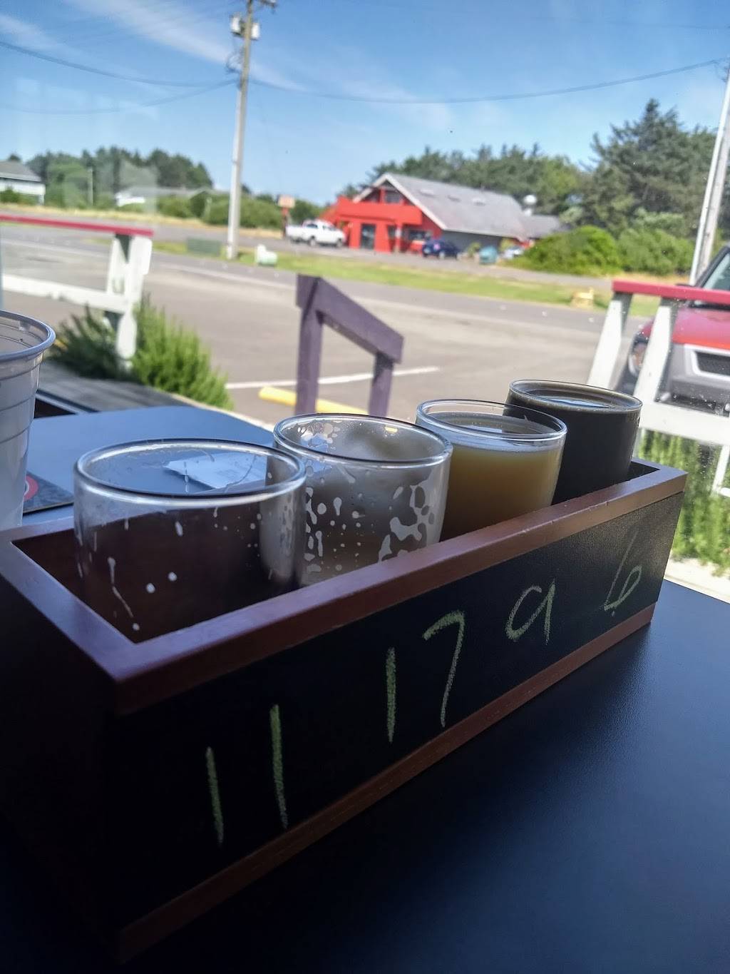 Ocean Pours Taproom | restaurant | 759 Ocean Shores Blvd NW, Ocean Shores, WA 98569, USA | 3609409180 OR +1 360-940-9180