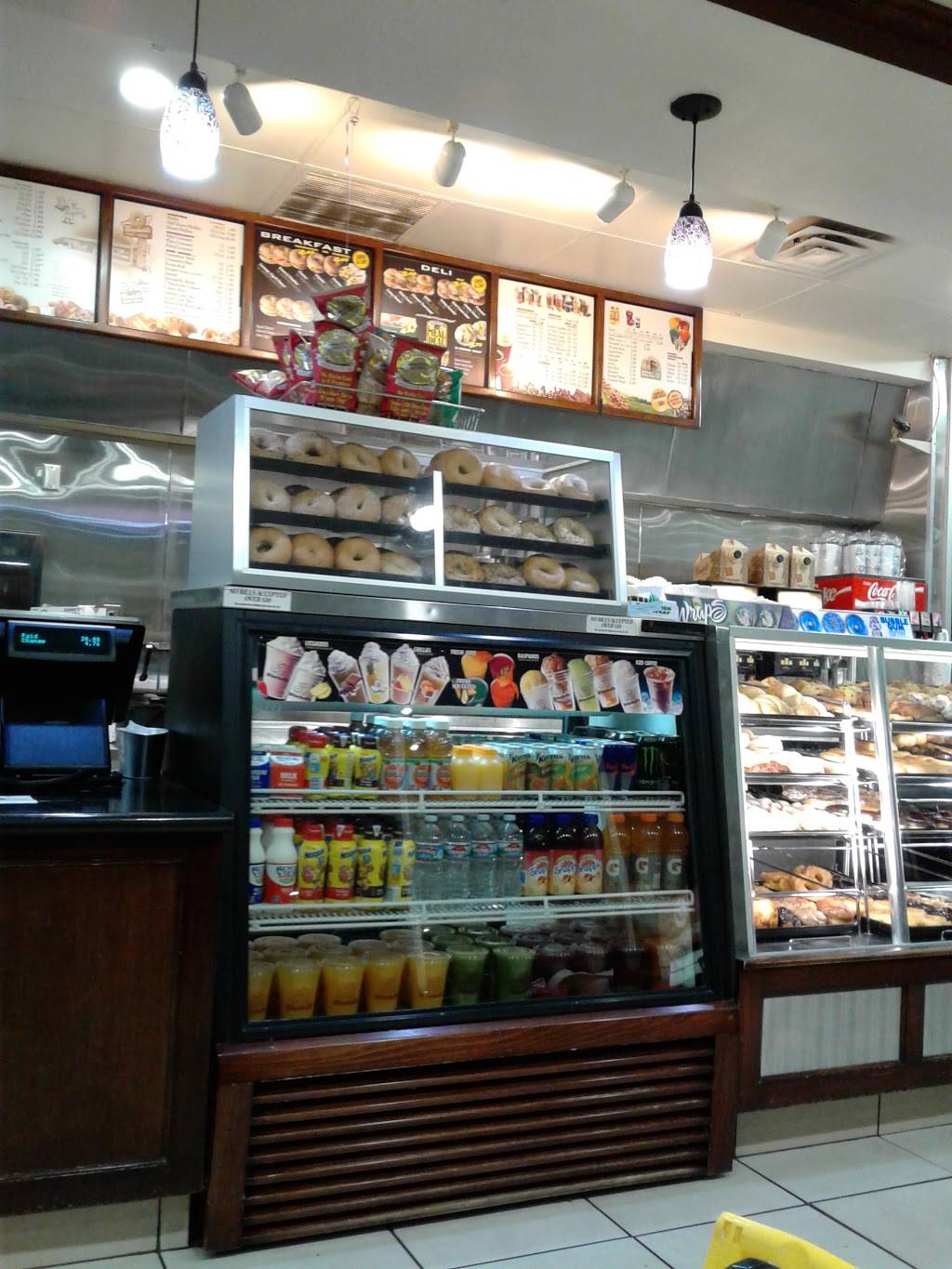 Winchells Donut House | cafe | 1700 S Western Ave, Los Angeles, CA 90006, USA | 3237319725 OR +1 323-731-9725