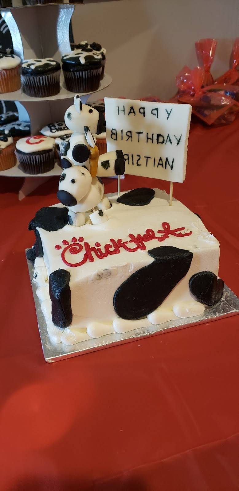 Gretchen’s ABS Cakes and Cafe | bakery | 439 N Main St, Mauldin, SC 29662, USA | 8642973095 OR +1 864-297-3095