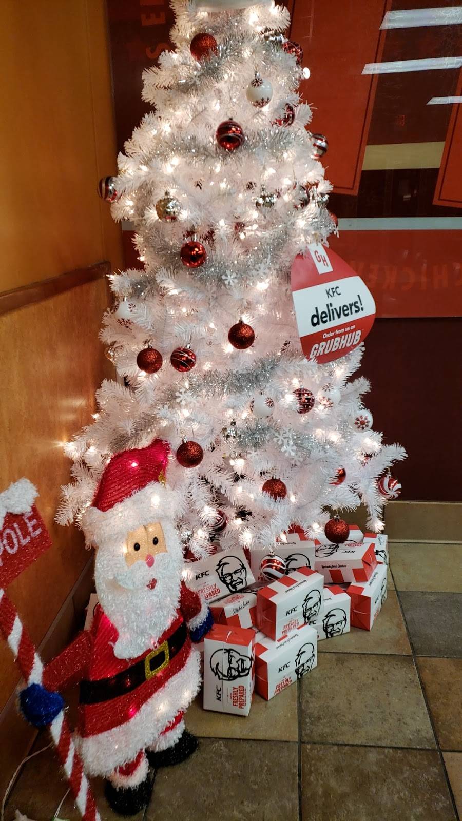 KFC | restaurant | 211 Highway 7 South, Blue Springs, MO 64014, USA | 8162202979 OR +1 816-220-2979