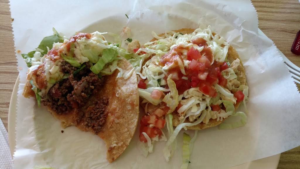 Super Taco | restaurant | 519 W Town Center Blvd, Champaign, IL 61822, USA | 2173558226 OR +1 217-355-8226