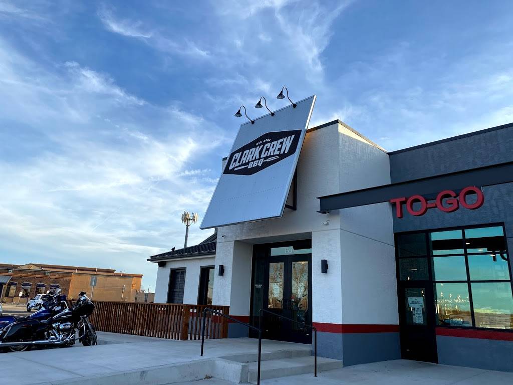 Clark Crew BBQ | restaurant | 3510 Northwest Expy, Oklahoma City, OK 73112, USA | 4057248888 OR +1 405-724-8888