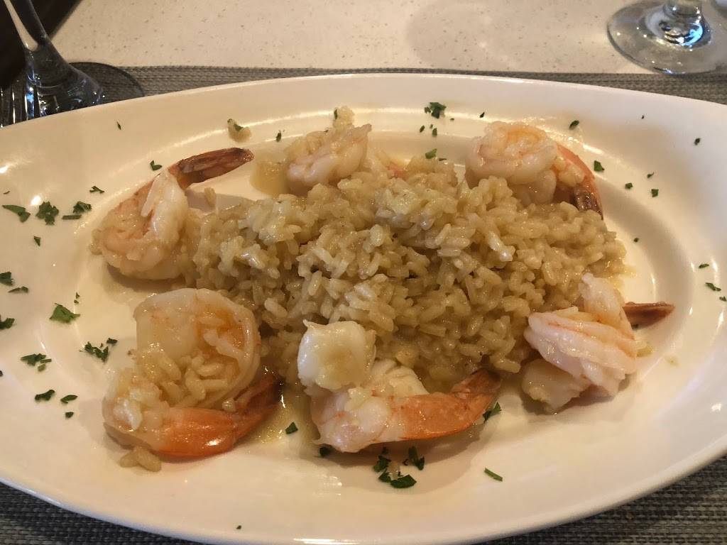 Mannys Wood Grill | restaurant | 2600 NW 87th Ave Suite #10, Doral, FL 33172, USA | 3056038673 OR +1 305-603-8673