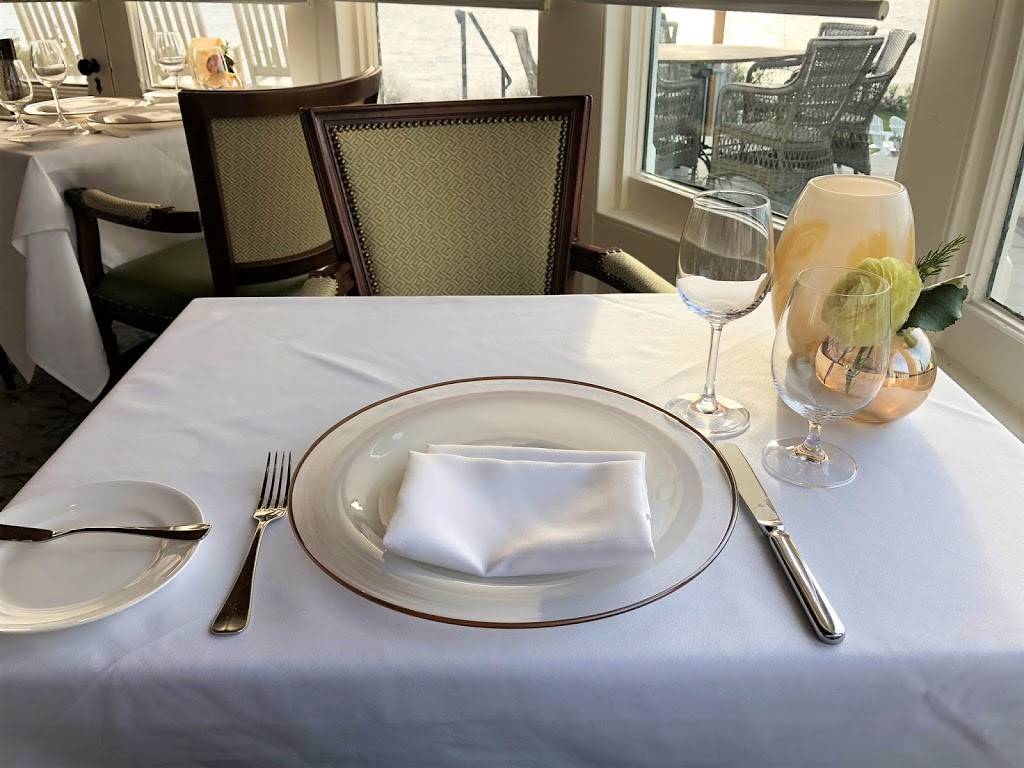 The Dining Room at Castle Hill Inn | restaurant | 590 Ocean Ave, Newport, RI 02840, USA | 4018493800 OR +1 401-849-3800