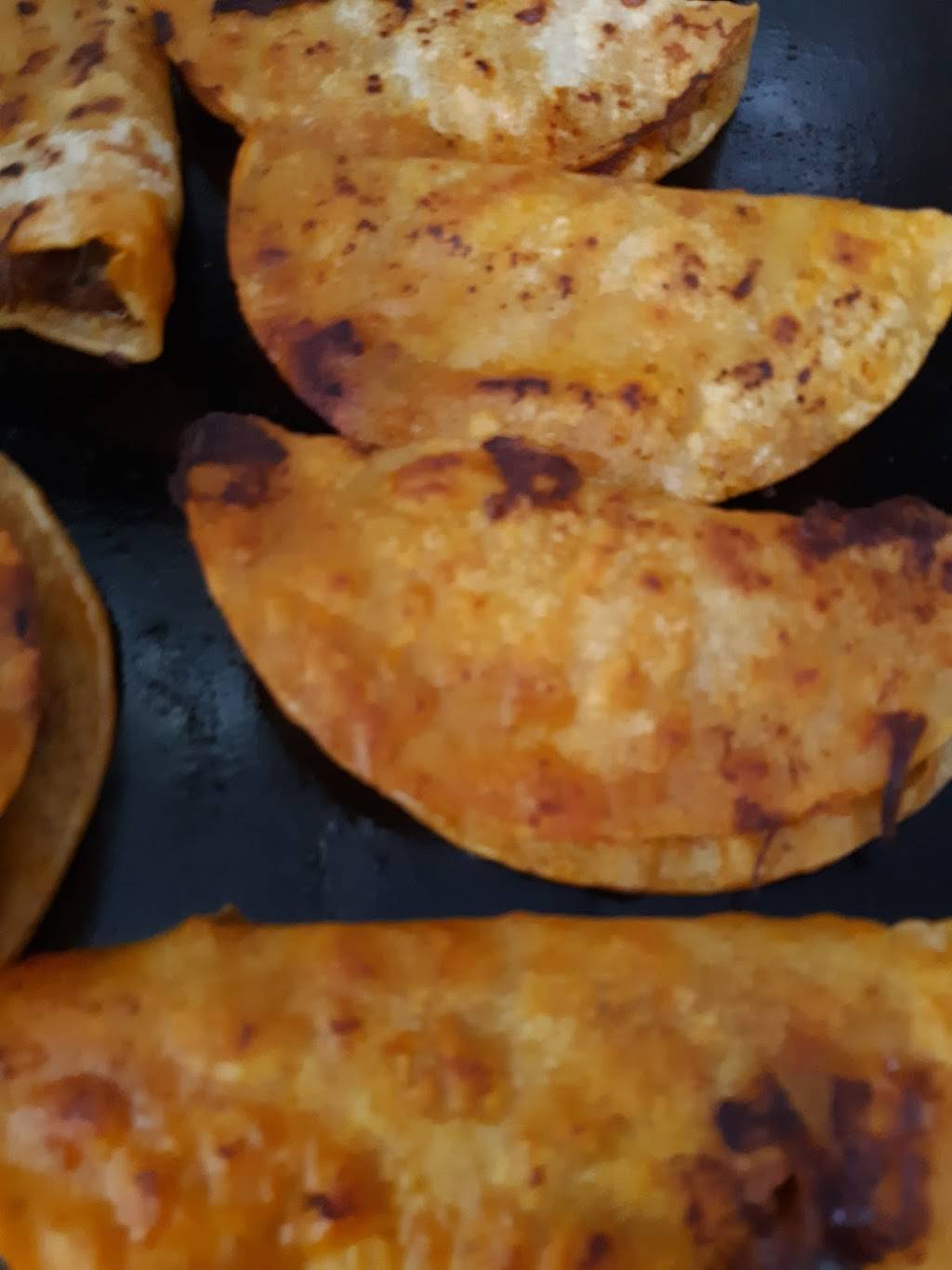 EL KORITA Mariscos & Birria estilo Nayarit | restaurant | 11711 Sheldon St, Sun Valley, CA 91352, USA | 6613813118 OR +1 661-381-3118