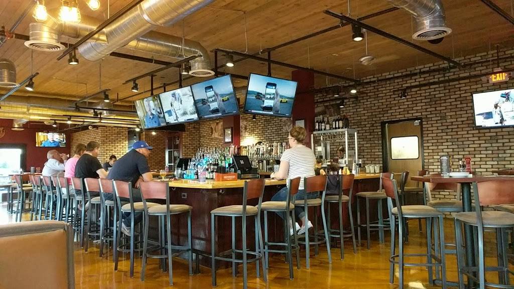 Tap House Grill | restaurant | 7600 S Barrington Rd, Hanover Park, IL 60133, USA | 6309229901 OR +1 630-922-9901