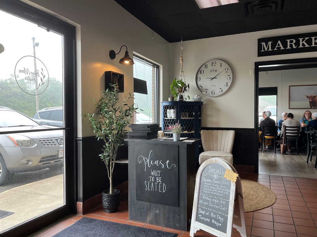 Blue Moon Bistro | restaurant | 7501 OH-83, Holmesville, OH 44633, USA | 2342049041 OR +1 234-204-9041