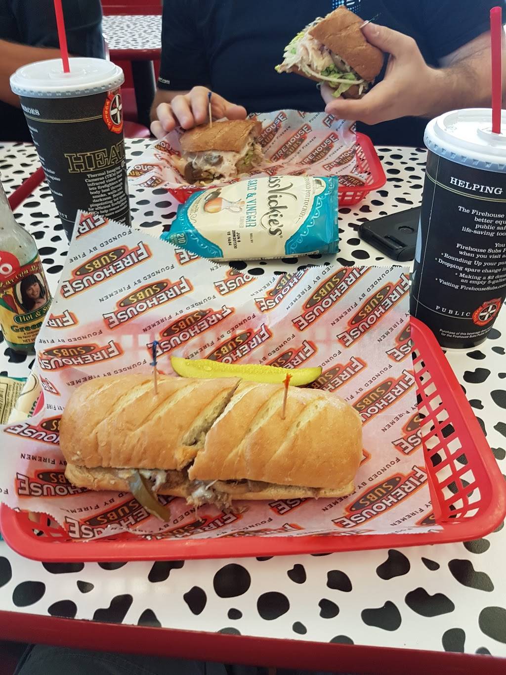 Firehouse Subs | meal delivery | 880 W Valley Pkwy, Escondido, CA 92025, USA | 7607477827 OR +1 760-747-7827