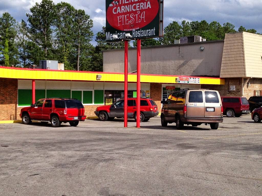 Tienda Carniceria y Taqueria Fiesta | restaurant | 5659 1575, Center Point Pkwy, Birmingham, AL 35215, USA | 2058537533 OR +1 205-853-7533