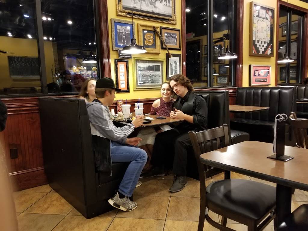 Zaxbys Chicken Fingers & Buffalo Wings | restaurant | 10614 Chapman Hwy, Seymour, TN 37865, USA | 8655738300 OR +1 865-573-8300