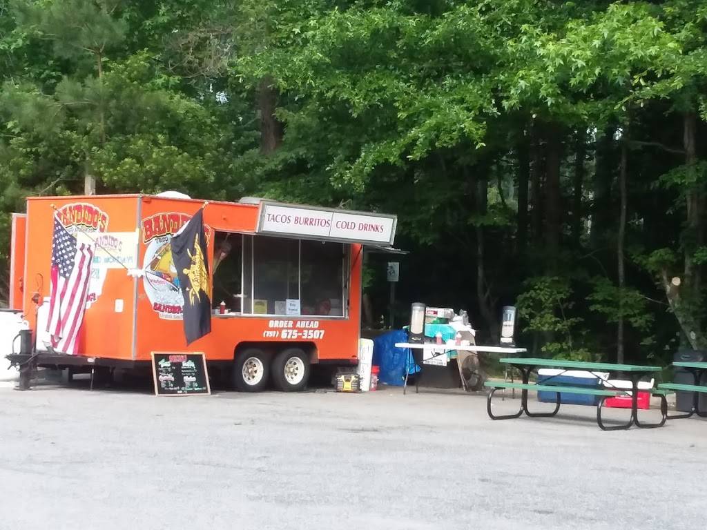 Bandido’s Tacos & Burritos | restaurant | 661 Sandbridge Rd, Virginia Beach, VA 23456, USA | 7572886411 OR +1 757-288-6411