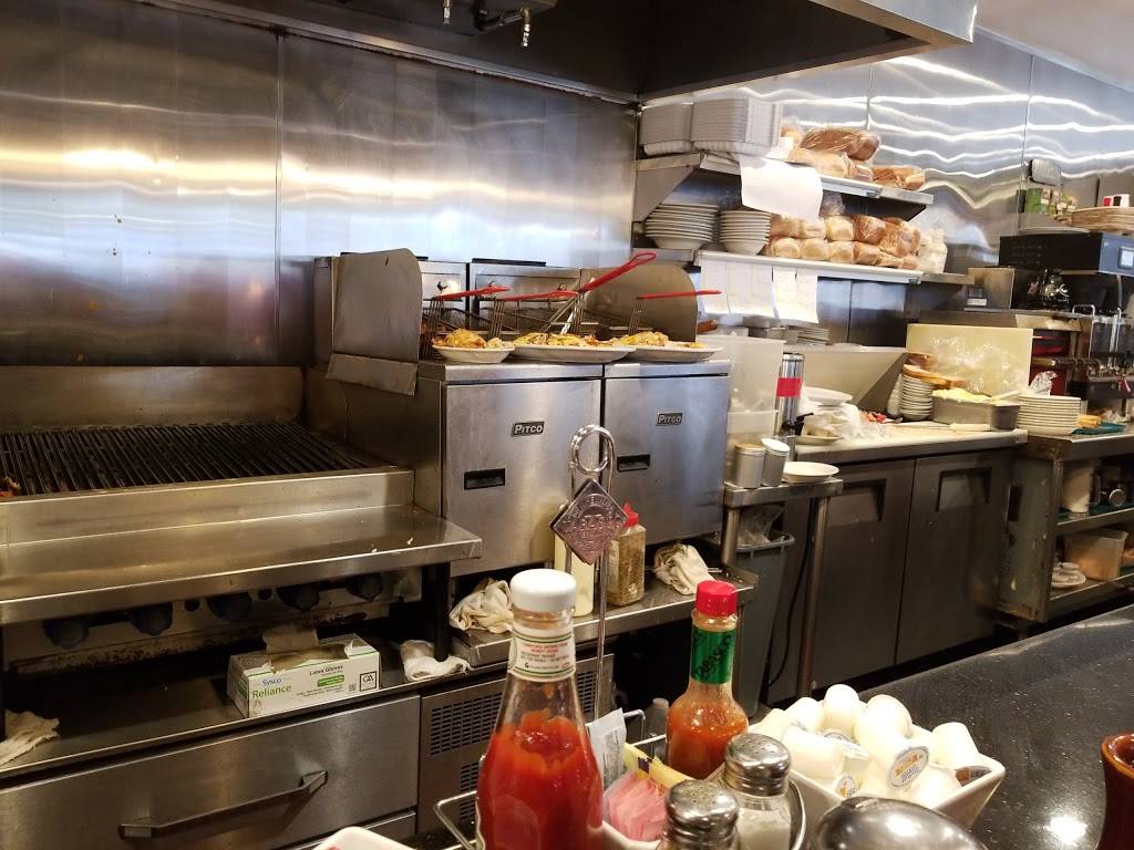 Pinecrest Diner | restaurant | 401 Geary St, San Francisco, CA 94102, USA | 4158856407 OR +1 415-885-6407