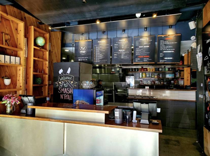 Smash N Roll | restaurant | 5001 N Mesa St Suite 1, El Paso, TX 79912, USA | 9152496565 OR +1 915-249-6565