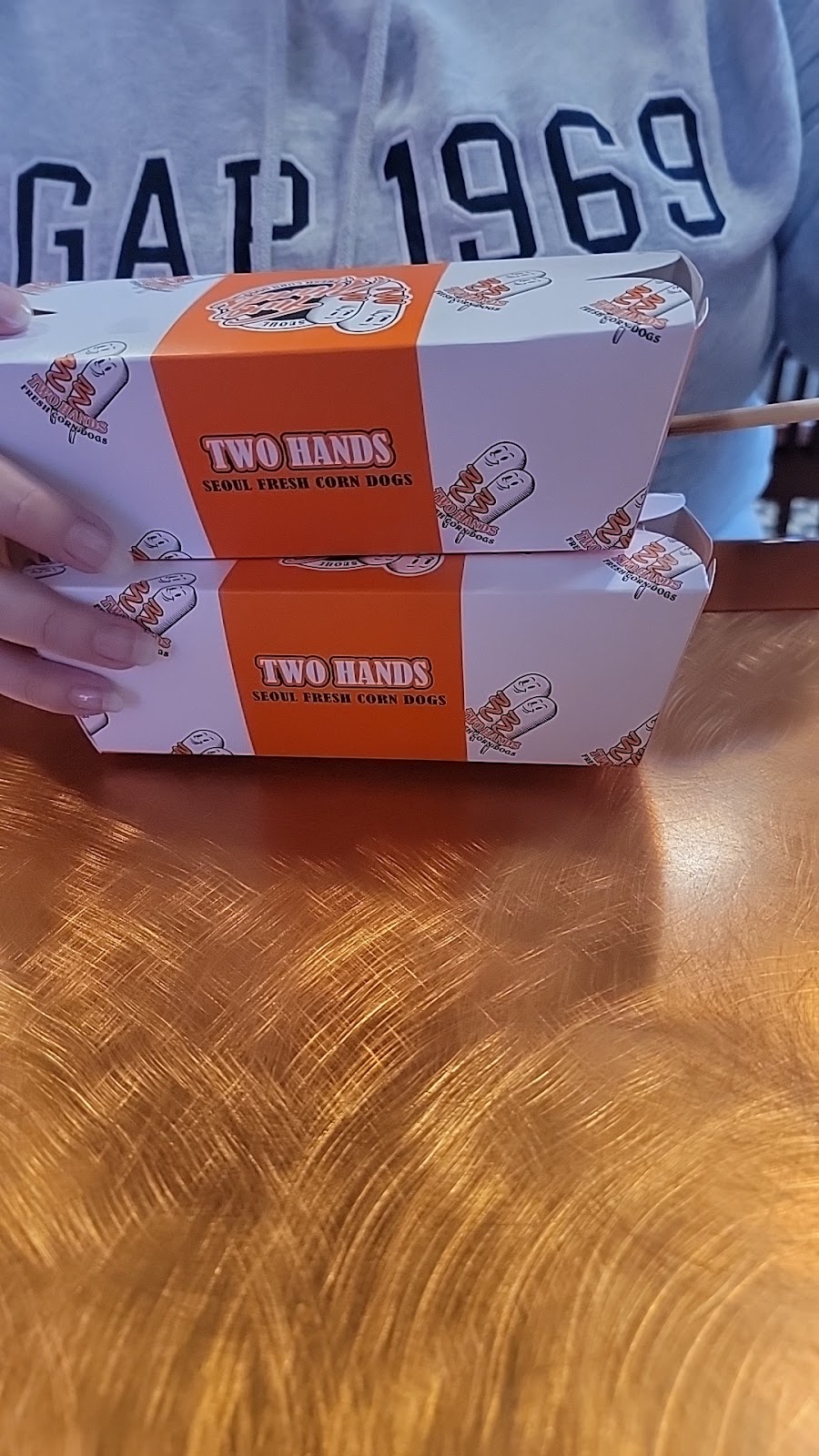 Two Hands Corn Dogs - MainPlace Mall | restaurant | 2800 N Main St #584, Santa Ana, CA 92705, USA | 7147604667 OR +1 714-760-4667