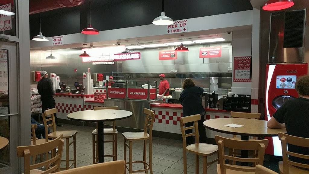 Five Guys | meal takeaway | 227 Andover St, Peabody, MA 01960, USA | 9787175416 OR +1 978-717-5416