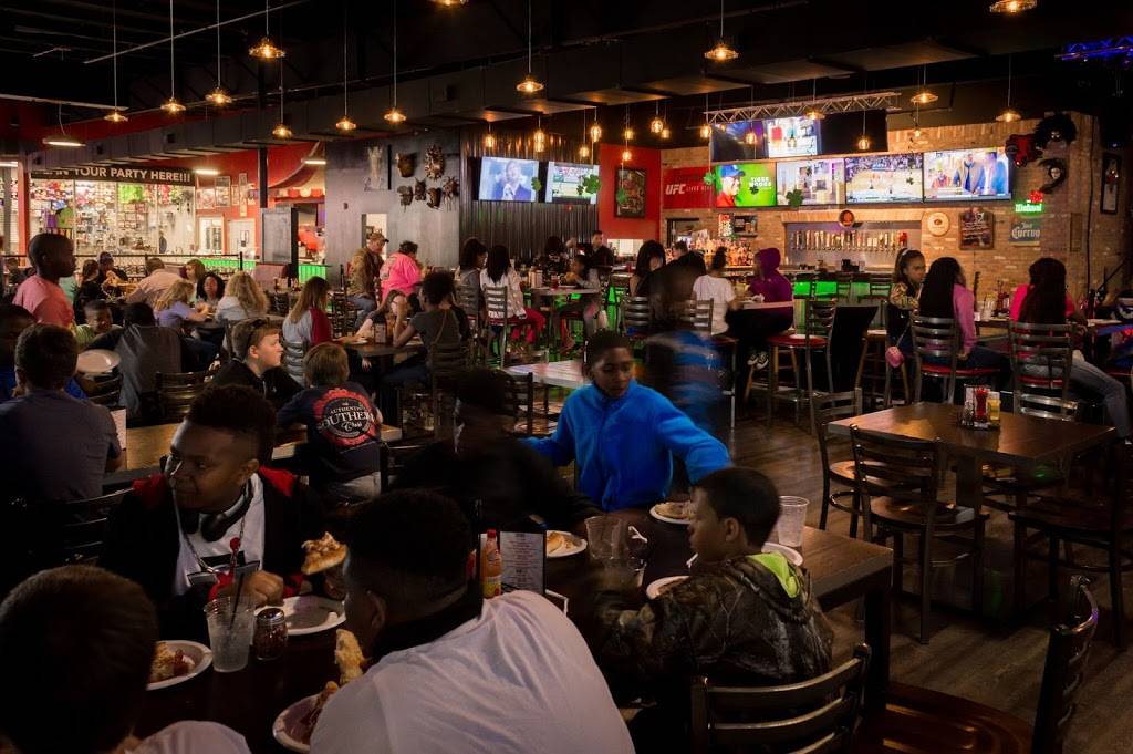 Brandons Grill & Bar | restaurant | 1842 Beach Blvd Ste. B, Biloxi, MS 39531, USA | 2283887528 OR +1 228-388-7528