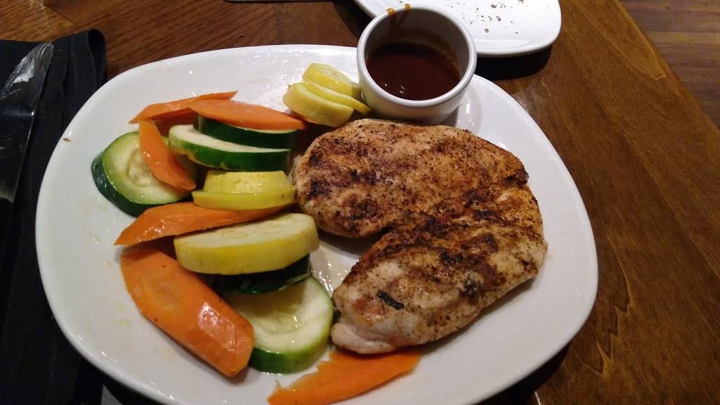 Outback Steakhouse | restaurant | 6950 Ridge Rd, Parma, OH 44129, USA | 4408426114 OR +1 440-842-6114