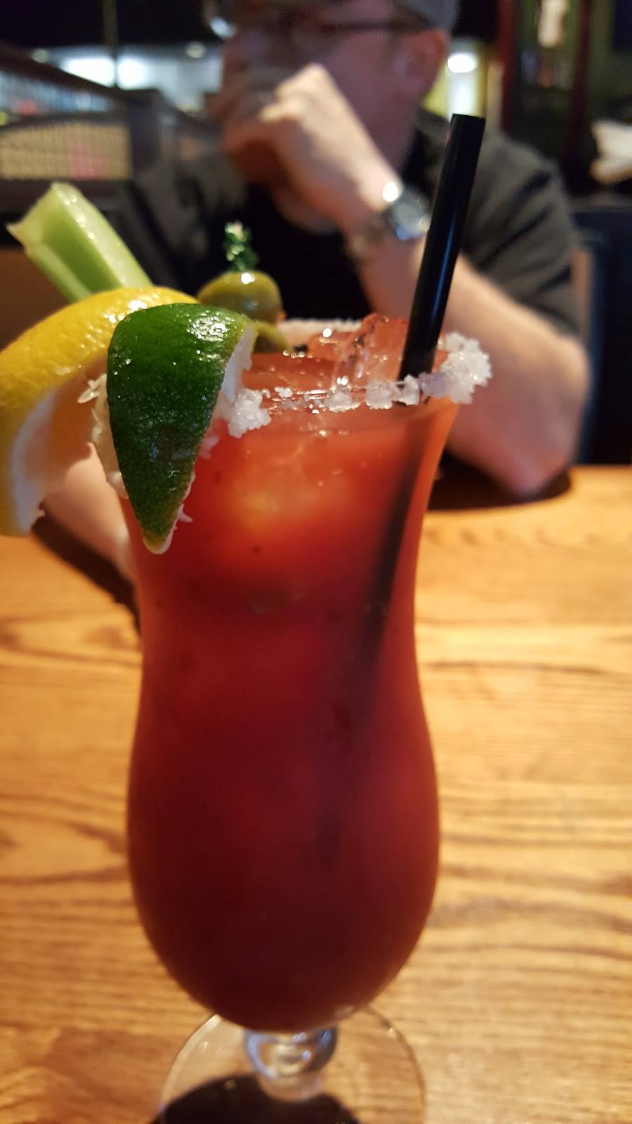 Garfields | restaurant | 2400 Meadowbrook Mall, Bridgeport, WV 26330, USA | 3048428556 OR +1 304-842-8556