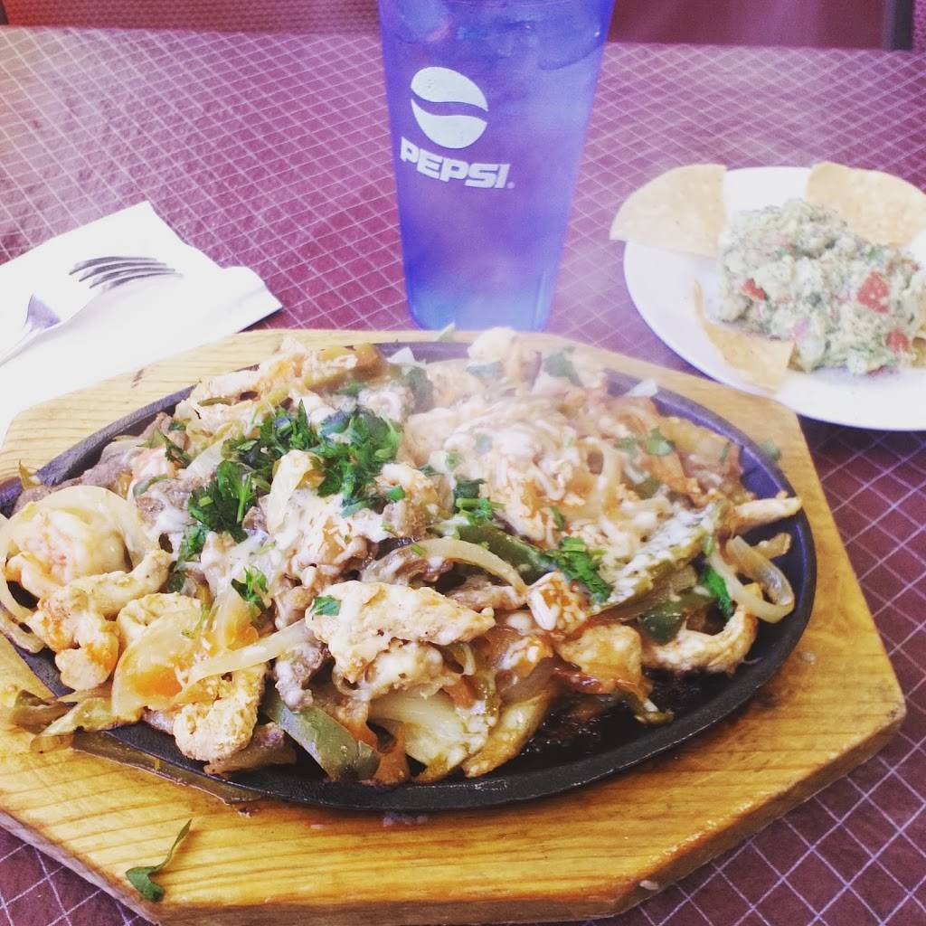 Arteaga Mexican Restaurant | restaurant | 545 Manning Ave, Parlier, CA 93648, USA | 5596464104 OR +1 559-646-4104