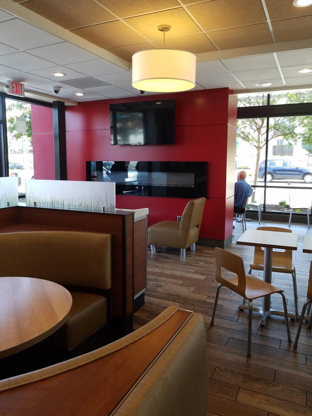 Wendys | restaurant | 23969 Mission Blvd, Hayward, CA 94544, USA | 5105386320 OR +1 510-538-6320