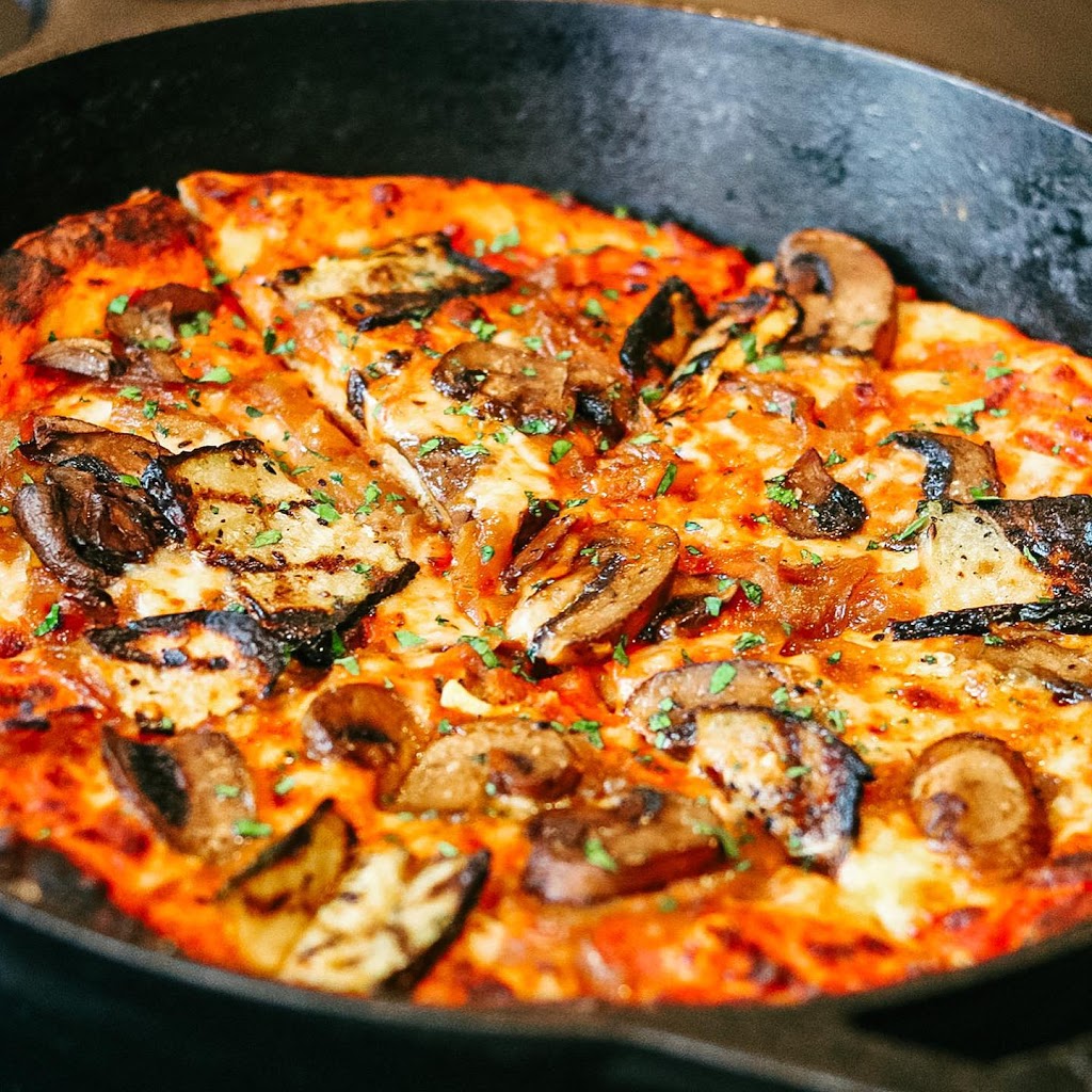 Jack Rabbit | restaurant | 1010 Elmwood Ave, Buffalo, NY 14222, USA | 7163819596 OR +1 716-381-9596