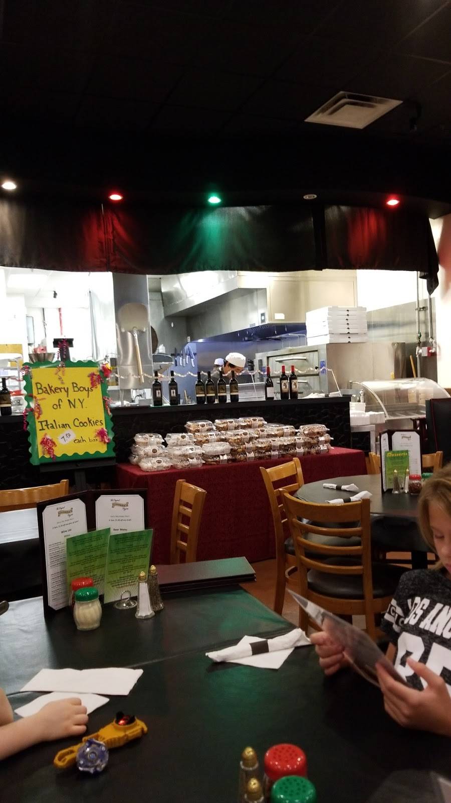 Goombas Pizzeria | restaurant | 2395 S Hwy 27, Clermont, FL 34711, USA | 3529894403 OR +1 352-989-4403