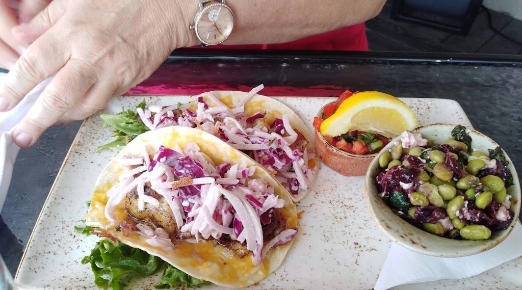 The Waterfront Restaurant | restaurant | 111 S Bay Blvd, Anna Maria, FL 34216, USA | 9417781515 OR +1 941-778-1515