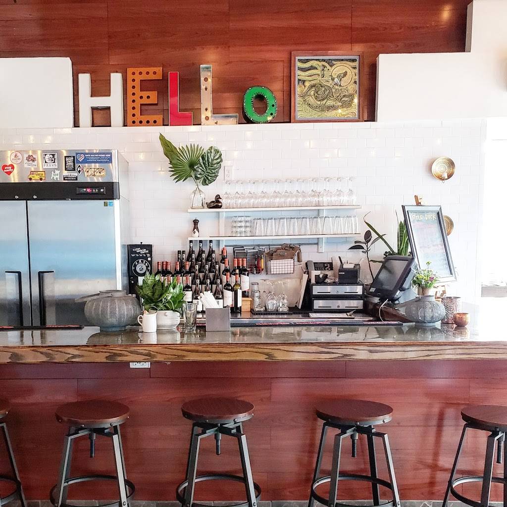 Little Duck | restaurant | 2301 S Howell Ave, Milwaukee, WI 53207, USA | 4145095924 OR +1 414-509-5924